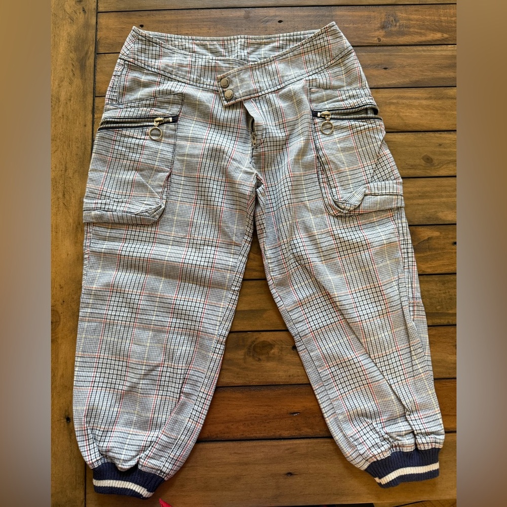 Vintage Mango Capri Cargo Pants